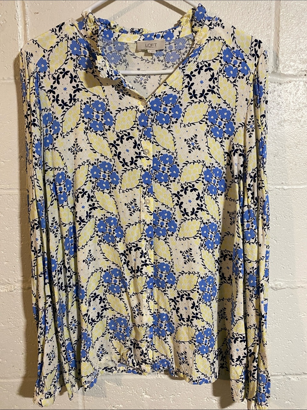 LOFT Oulet Button-Front Top with Blue Floral and Yellow Leaf Print